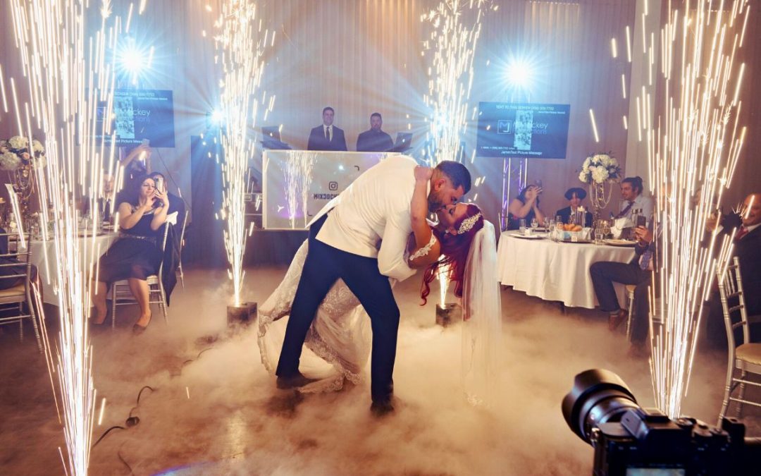 Comment votre photographe de mariage et votre DJ contribuent à faire de votre journée de mariage un moment inoubliable